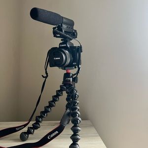 Canon M50 Mirrorless Camera